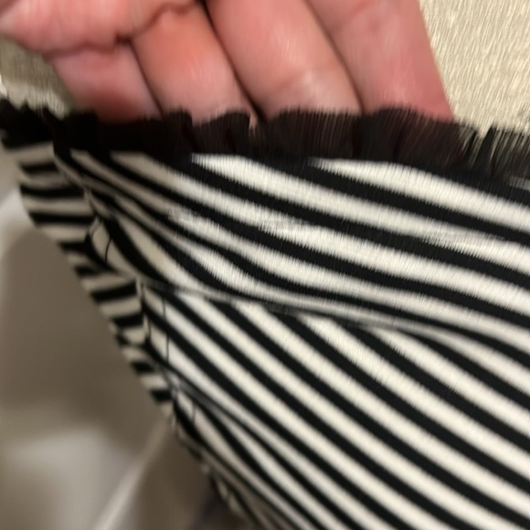 Black-and-white striped corset - Picture 2 of 7